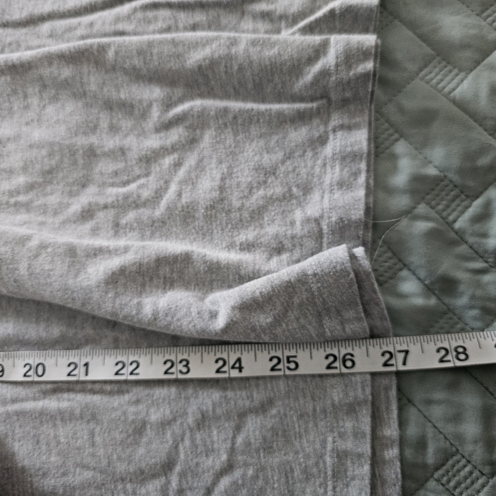 Caslon Gray V-Neck Women's Top Size XL - Picture 5 of 6